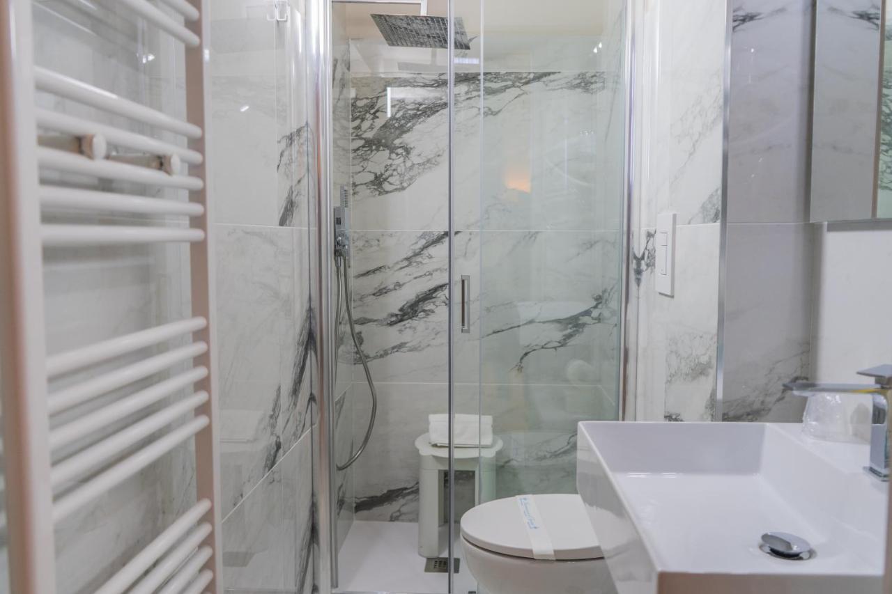 Le Suite Crotone Extérieur photo