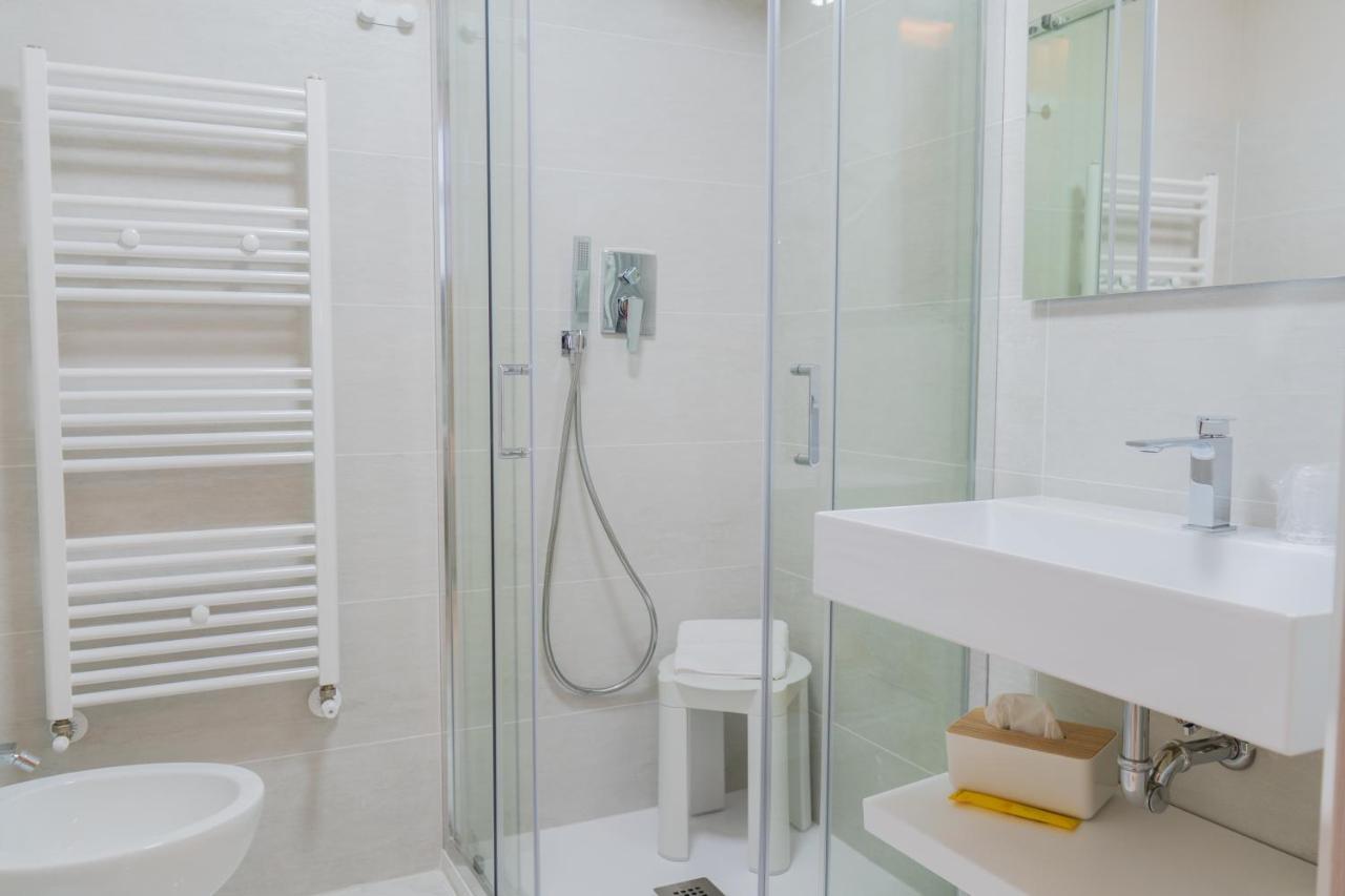 Le Suite Crotone Extérieur photo