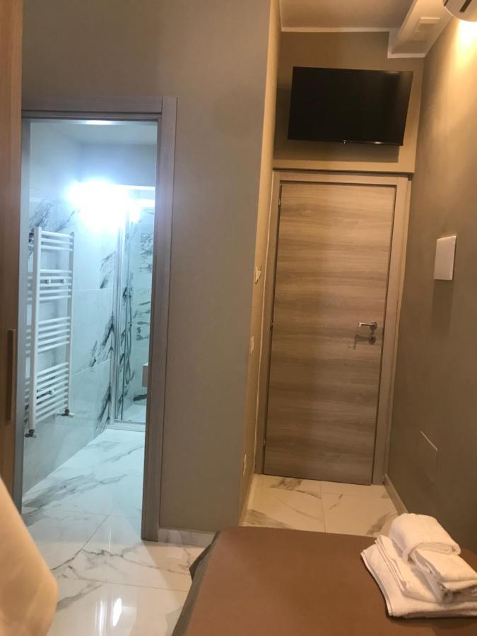 Le Suite Crotone Extérieur photo
