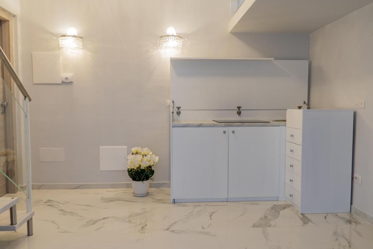 Le Suite Crotone Extérieur photo